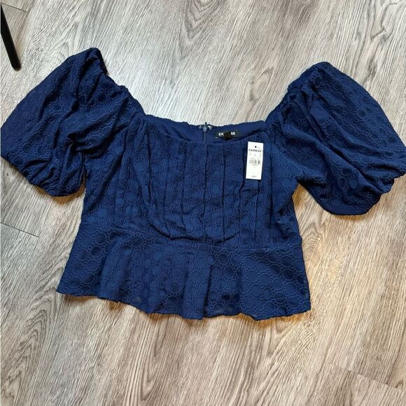 NWT- express cropped peasant top - navy size large - Picture 1 of 5